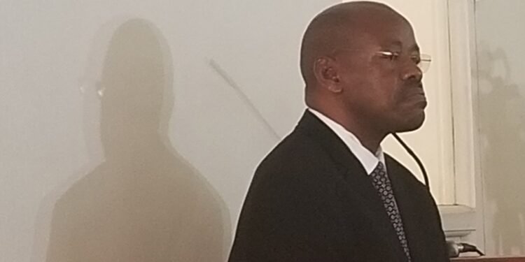 Minister Kitutu ne Amos Lugoloobi basindikiddwa mu kooti enkulu – eby’amabaati ge Kalamoja biranda