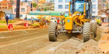 KCCA etandise okuddaabiriza enguudo za industrial area – bannamakolero bagamba zibadde zibafiiriza