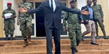 Gen.Kale Kaihura egyiddwako emisango egibadde gimuvunaanibwa – kooti y’amagye emuyimbudde