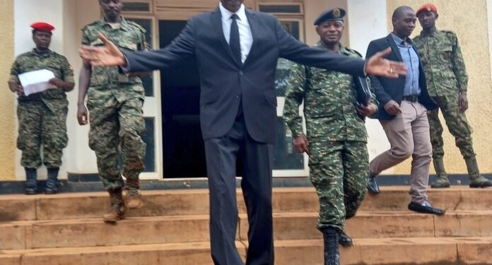 Gen.Kale Kaihura egyiddwako emisango egibadde gimuvunaanibwa – kooti y’amagye emuyimbudde