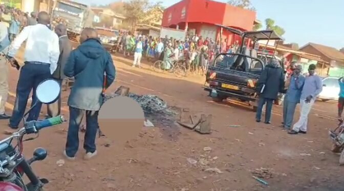 Ateeberezebwa okubba pikipiki – ayokeddwa n’abeengeya