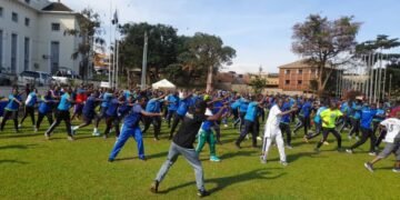 Okukuza olunaku lw’emitima – Katikkiro Mayiga alabudde abakozi okujjumbira okukola dduyiro