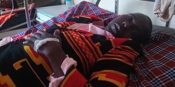 Abantu 13 abenju emu bateeberezebwa okuba nga banywedde obusera obulimu obutwa