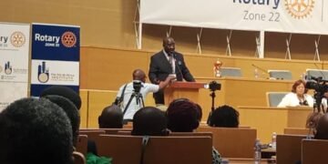 Amawanga ga Africa galina okukolera awamu okutumbula ebyenfuna n’eby’obulamu – Owek.Waggwa Nsibirwa