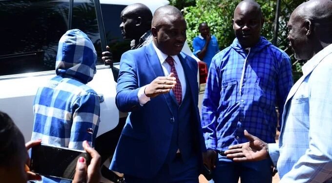 Erias Lukwago alondeddwa okukulembera FDC okumala emyezi 6