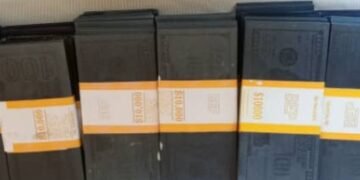 Police ekutte omujaasi agambibwa okuba nti abadde akukusa dollah z’ebicupuli