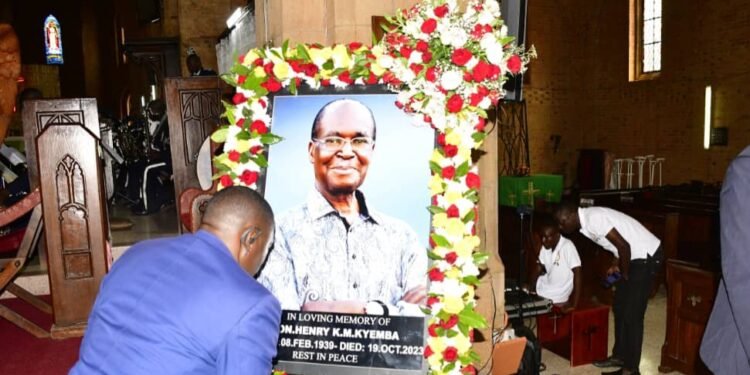 Ssaabasajja Kabaka aweerezza obubaka obukubagiza ab’enju y’omugenzi Henry Kyemba – abadde mwesimbu
