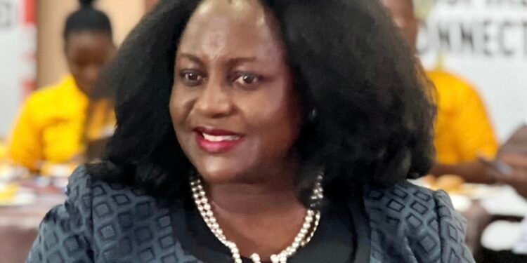 President Museven asazizaamu ekiragiro ekigoba Geraldine Ssali ng’omuteesiteesi omukulu owa ministry y’eby’obusuubuzi