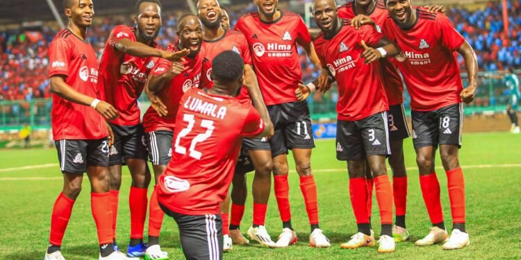 Uganda Premier League eyali yayimirizibwa ezeemu okuzannyibwa
