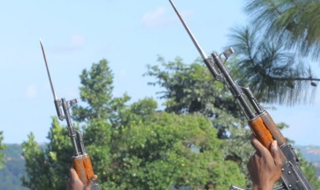 Omusibe eyamenya ekkomera n’abbayo emmundu 4 akkirizza emisango – asindikiddwa ku alimanda