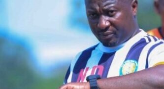 Augustine Nsumba yegasse ku Express FC