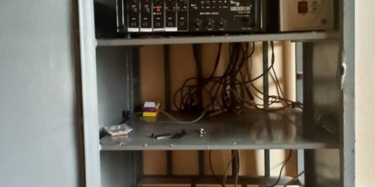 Abantu 4 bebakakwatibwa ku by’okubba ebintu mu kigo kye Mwereerwe Catholic Parish