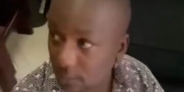 Omusomesa agambibwa okuganza omuyizi we akwatiddwa mu maka g’abazadde b’omwana