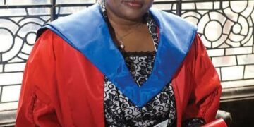 Omulamuzi Julia Ssebutinde alondeddwa ng’omumyuka wa president wa kooti y’ensi yonna – ekisanja kya myaka 3