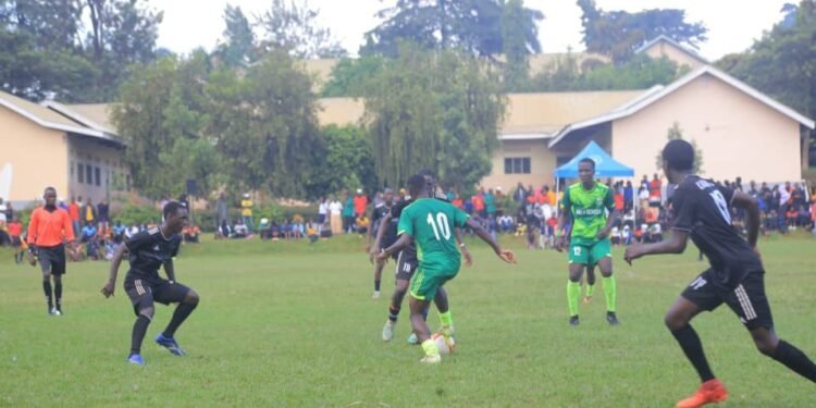 Emizannyo gy’empaka z’amasomero mu Buganda 2024 gitandise