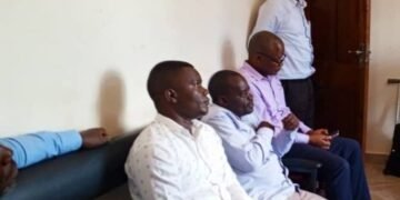 Kaliisoliiso akutte abakozi ba government 10 abagambibwa okulya ensimbi za Covid 19