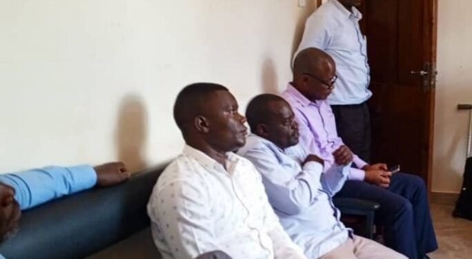 Kaliisoliiso akutte abakozi ba government 10 abagambibwa okulya ensimbi za Covid 19