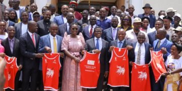 Government ya Uganda etongozza akatabo akannyonyola embalirira y’eggwanga akasobola okusomebwa abantu abatalaba