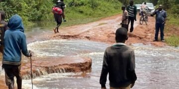 Entambula esannyaladde e Ssembabule olw’omugga Kakyinga ogubooze