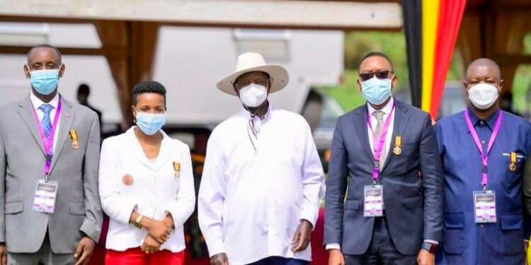 President Museven akalambidde nti mu Uganda temuli bbula lya mirimu wabula bantu bebagaanye okukyusa endowooza yabwe – abantu 58 baweereddwa emidaali mu kukuza olunaku lw’abakozi olwa 2024