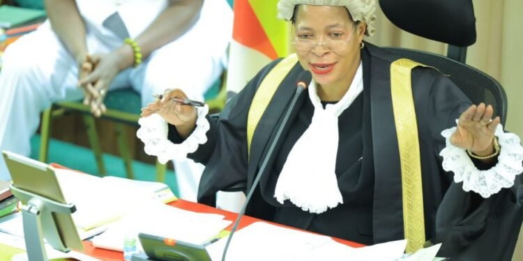 Sipiika wa Parliament ya Uganda Anitah Among avuddemu omwasi ku nvumbo eyamuteereddwako government ya Bungereza