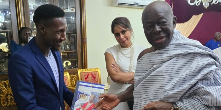 Asantehene Osei Tutu II yajaguzza emyaka 25 ng’omukulembeze w’ennono owa Ashanti – Nafunye omukisa okwetaba ku mikolo gino egyebyafaayo