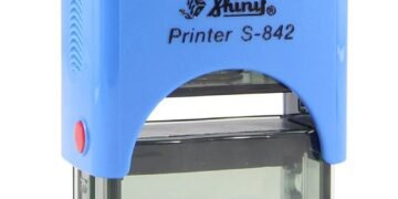 Ssentebe w’ekyalo mu district ye Mpigi agobye abakulembe b’akakiiko kakulira – abalanga kujingirira mukono gwe n’okumubbako stamp