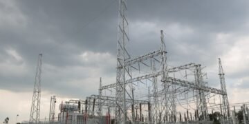 President Museven atongozza amasannyalaze agasuubirwa okukulaakulanya ebintu bya West Nile