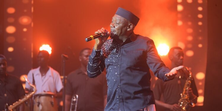 Okuyimba nagwo mulimu ogwetaaga okuwa obudde negukula okugufunamu ensimbi ezeegasa – Katikkiro Mayiga