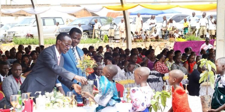 Embeera y’obudde ennungi buvunaanyizibwa bwa buli muntu – omulamwa gwa Good Times Infants School Kawaala ng’ejaguza emyaka 32