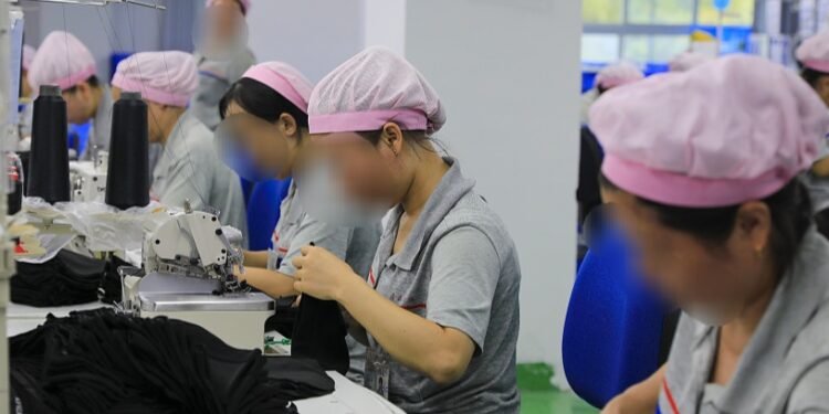 China erinnyisizza emyaka abakozi kwebalina okuwummulira