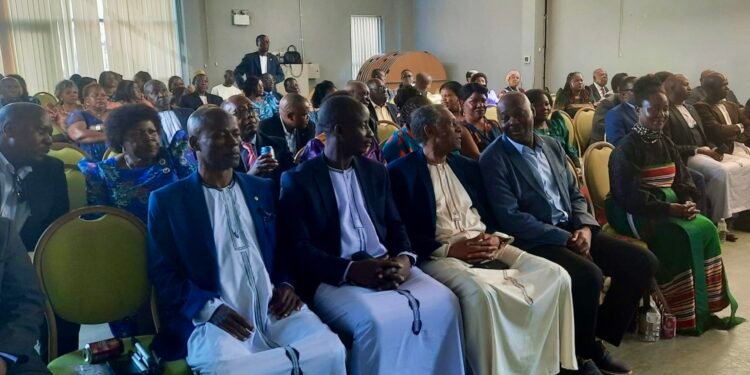 Olukungaana Buganda Bumu Europe Convention lugguddwawo mu Bungereza – abalwetabyemu baweereddwa amagezi ag’okusiga ensimbi mu bintu ebyenjawulo