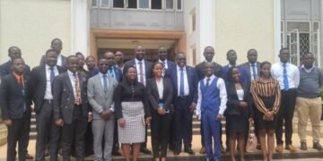 Ssaabawolereza wa Buganda alabudde bannamateeka aba Uganda Young Lawyers Network – mwewale omulugube gw’ensimbi