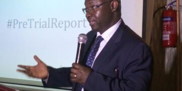 Abantu abasoba mu mitwalo 20,000 bebalindiridde okuwanikibwa ku kalabba