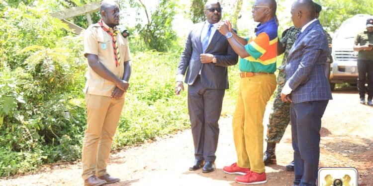 Abantu 11 bakakasiddwa nti bafiiridde mu muliro oguvudde ku mmotoka y’amafuta egudde e Matugga