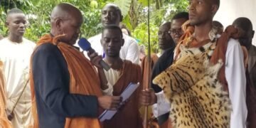 Omutaka w’Ekika ky’Emmamba Gabunga owa 38 atuuziddwa