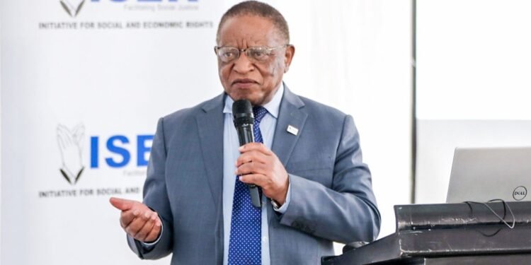 Prof. Suruma awabudde government okukozesa ezimu ku nsimbi eziva mu mafuta okusitula embeera z’abakadde