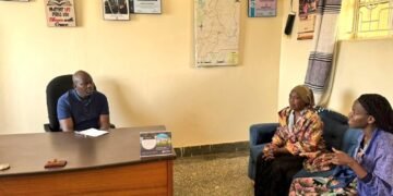 Abasirikale ba police 4 abavunaanibwa ogw’okutulugunya omukyala e Mbarara – boolekedde kugobwa ku mulimu