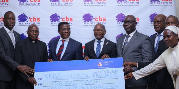 Obukadde bwa shs 206 bukwasiddwa eddwaliro ly’e Nkozi – nga zezaava mu Kaliisoliiso dinner 2024