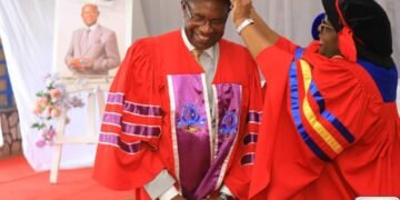 Prof.Vincent Kakembo atuuziddwa nga Vice chancellor wa Muteesa I Royal University – ku matikkira ag’omulundi ogwe 12