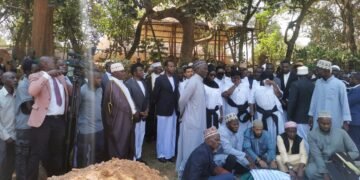 Emikolo egy’okutereka Omulangira omubuze Daudi Simbwa Kazibwe Golooba mu masiro e Kasubi