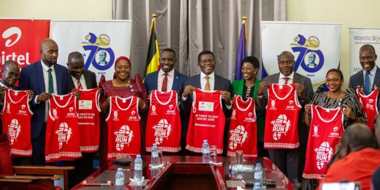 NUP baguze emijoozi gy’emisinde gy’amazaalibwa ga Kabaka gya bukadde 15 – Katikkiro Mayiga alabudde bannabyabufuzi ku siriimu asaasaanira mu nkuηηaana z’ebyobufuzi