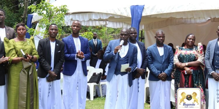 Abavubuka bakiise embuga nebaleeta amakula – balabuddwa ku babawuddiisa nÓbusente