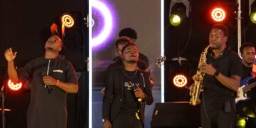 Tendo worship Concert 2025 – Nnaalinnya Dorothy Nassolo asabye abantu okudduukirira abaana abalina endwadde z’emitima