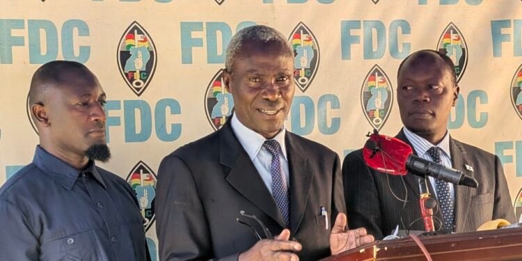 FDC efulumizza omutemwa gw’ensimbi ogulina okusasula abaneesimbawo ku kaadi ya y’ekibiina – ba kansala sibaakusasula