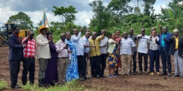 BannaNRM e Luweero bakooye obupaangisa – batandise okuziimba ekitebe