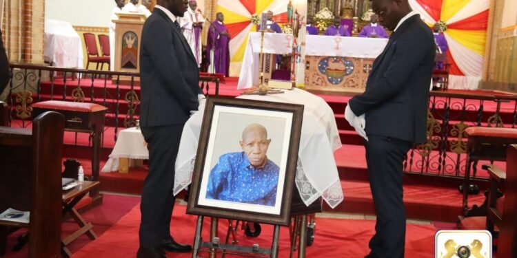 Abaluηamya b’emikolo bawabuddwa okwettanira okusoma basitule omulimu gwabwe