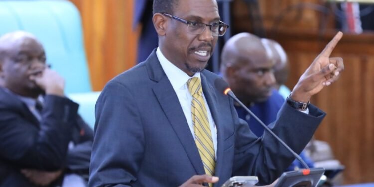 Parliament etandise okwekenneenya ennoongosereza mu tteeka erikwata ku ggye ly’eggwanga