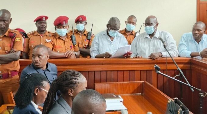 Enkalu zeyongedde mu musango oguvunaanibwa Dr.Kiiza Besigye ne Obed Kamulegeya – baziddwayo ku alimanda