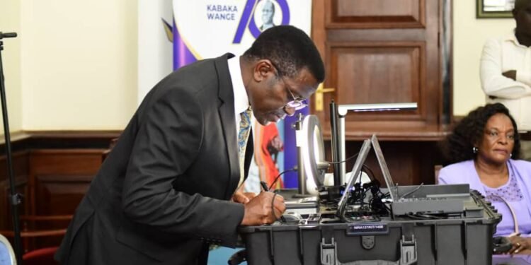 Democratic Front  etandise okuwandiisa abagala okuweebwa kaadi bavuganye mu kalulu ka 2026